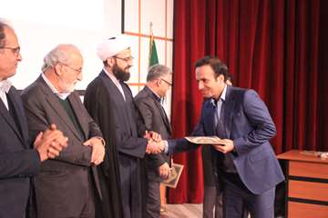 بزرگداشت روز پژوهش